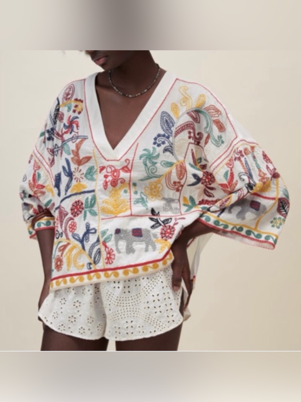 Zara White V-Neck Embroidered Elephant Paisley Indie Boho Top M Boxy Lagenlook